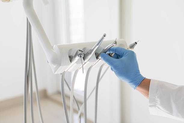 24/7 Emergency Dental Implants experts in Peabody, MA